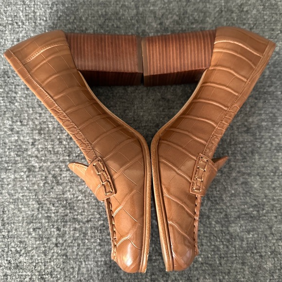 Michael Kors Loafers Womens 9M Brown Block Heel Faux Crocodile Embossed Pump - Picture 8 of 13